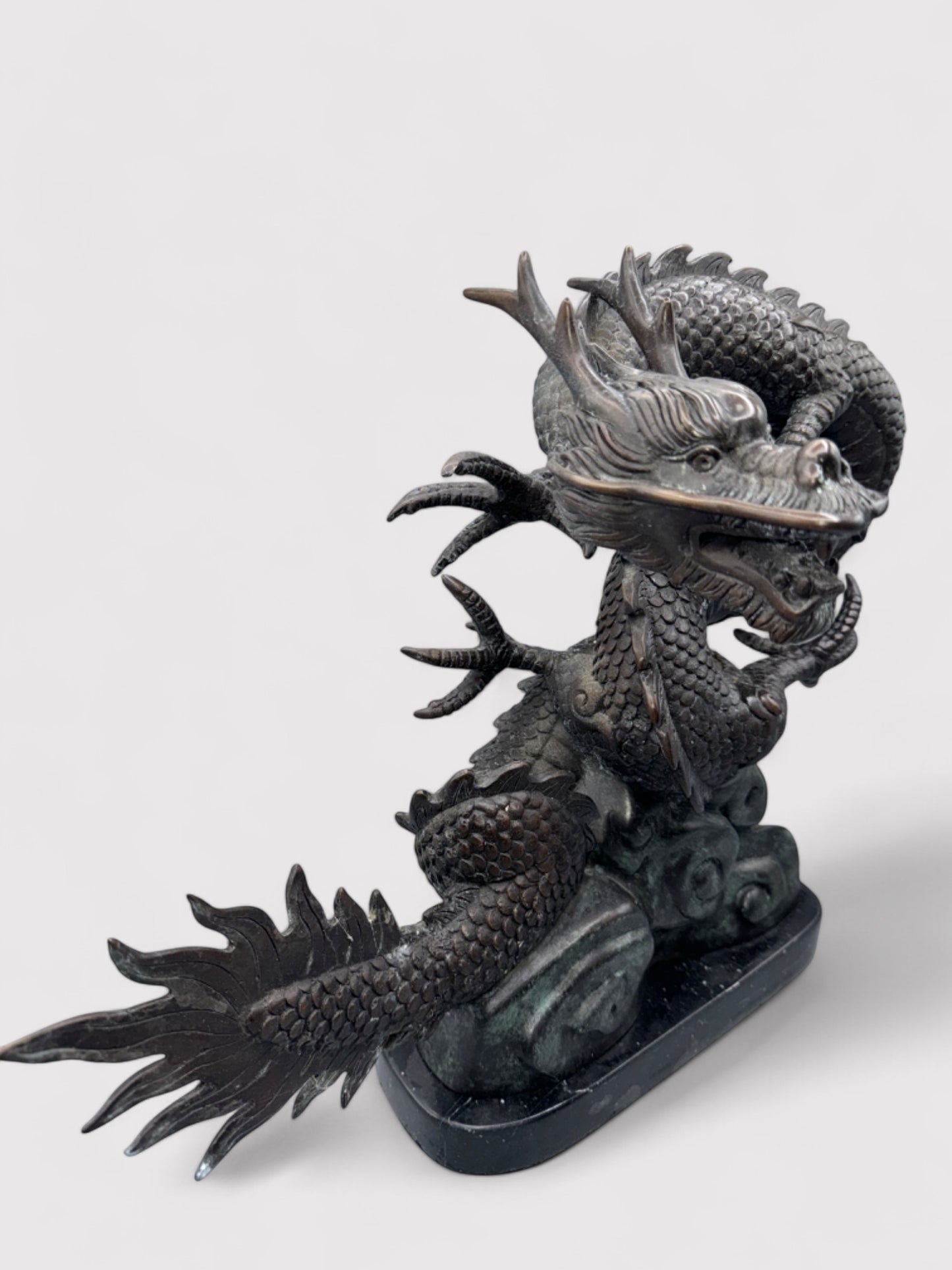 Bronze dragon on marble base, H 30cm
