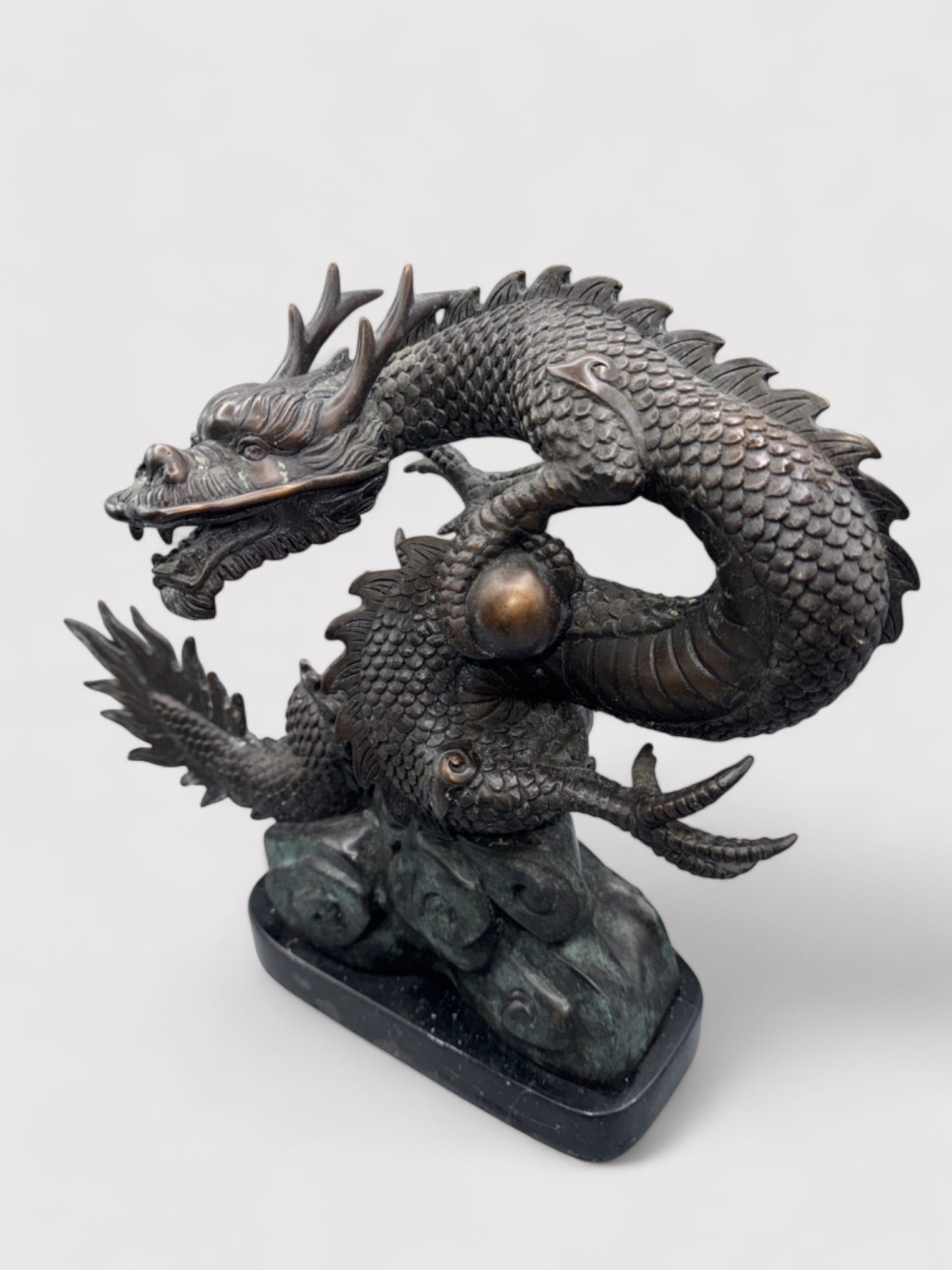 Bronze dragon on marble base, H 30cm