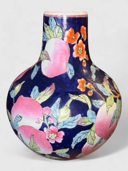 Hand-painted porcelain vase, H 35cm